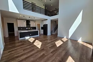 2374 Southwood Dr, Dallas, TX 75224 - Photo 2
