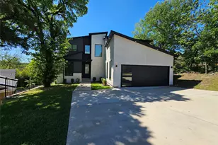 2374 Southwood Dr, Dallas, TX 75224 - Photo 2