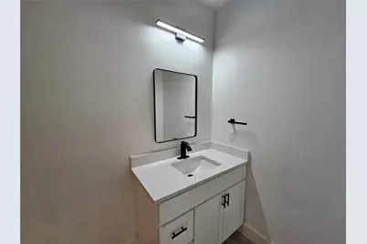 2374 Southwood Drive, Dallas, TX 75224 - Photo 32
