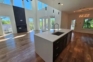 2374 Southwood Dr, Dallas, TX 75224 - Photo 6