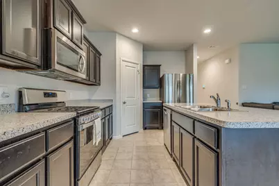 16625 Portage Street, Justin, TX 76247 - Photo 8