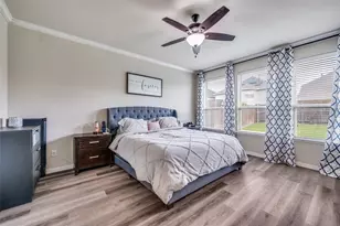 1701 Ridge Creek Ln, Aubrey, TX 76227 - Photo 14
