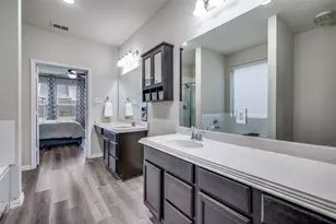 1701 Ridge Creek Ln, Aubrey, TX 76227 - Photo 16
