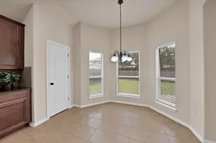 8118 La Frontera Trail, Arlington, TX 76002 - Photo 4