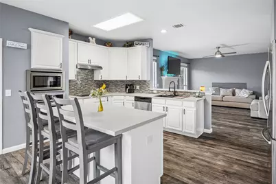 4104 Walnut Creek Court, Fort Worth, TX 76137 - Photo 8