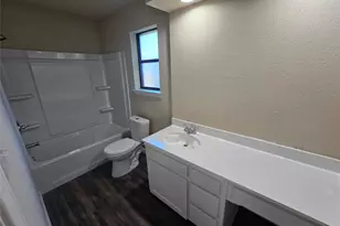 7528 Meadowlark Ln N, Watauga, TX 76148 - Photo 8