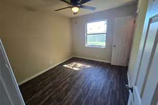 7528 Meadowlark Ln N, Watauga, TX 76148 - Photo 10