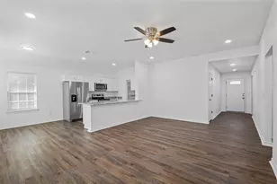 1714 Woodlawn Blvd, Denison, TX 75020 - Photo 2