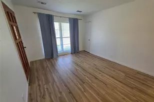 308 Inez St, Roanoke, TX 76262 - Photo 10