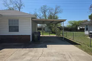 308 Inez St, Roanoke, TX 76262 - Photo 4