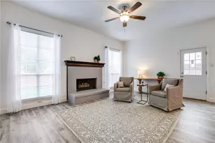 3306 Ashleaf Dr, Carrollton, TX 75007 - Photo 14