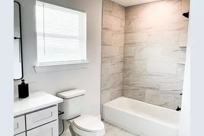 201 Bluff Court, Godley, TX 76044 - Photo 16