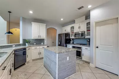 824 Mist Flower Drive, Little Elm, TX 75068 - Photo 12