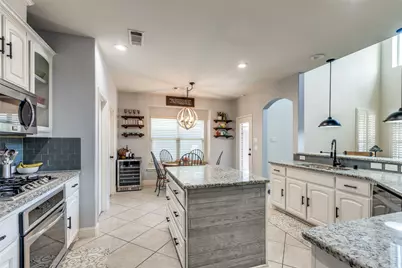 824 Mist Flower Drive, Little Elm, TX 75068 - Photo 10