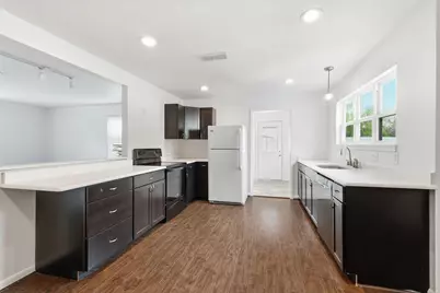 204 E Bailey Street, Ponder, TX 76259 - Photo 6