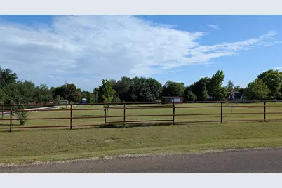 304 Becky Lane, Waxahachie, TX 75165 - Photo 2