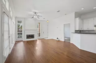 8704 Moss Hill Rd, Irving, TX 75063 - Photo 4