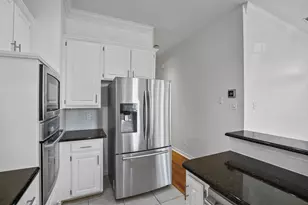 8704 Moss Hill Rd, Irving, TX 75063 - Photo 14