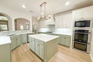 10425 Chantry Ln, Frisco, TX 75035 - Photo 10