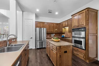 7901 Chapel View Drive, McKinney, TX 75072 - Photo 12