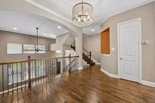 5753 Lois Ln, Plano, TX 75024 - Photo 8