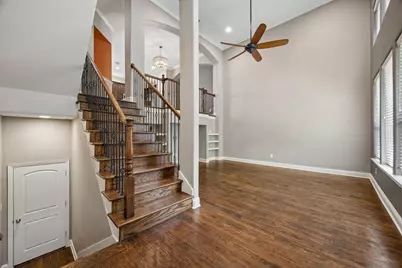 5753 Lois Lane, Plano, TX 75024 - Photo 2