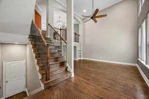 5753 Lois Ln, Plano, TX 75024 - Photo 2