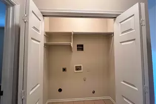 3259 Wexford, Garland, TX 75043 - Photo 32