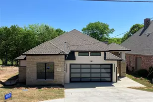 42101 Crooked Stick Dr, Whitney, TX 76692 - Photo 1