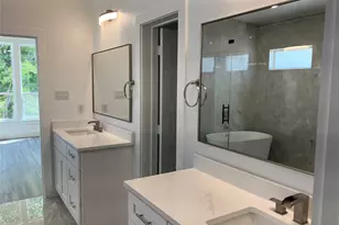 42101 Crooked Stick Dr, Whitney, TX 76692 - Photo 16