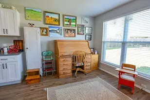 817 Wandering Ct, Granbury, TX 76049 - Photo 14