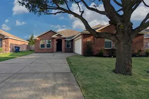 614 Chapman Dr, Lancaster, TX 75146 - Photo 2