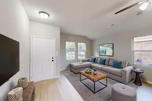 614 Chapman Dr, Lancaster, TX 75146 - Photo 8