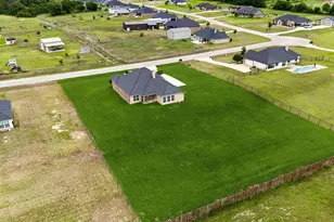 2016 Pebblegate Dr, Weatherford, TX 76085 - Photo 24
