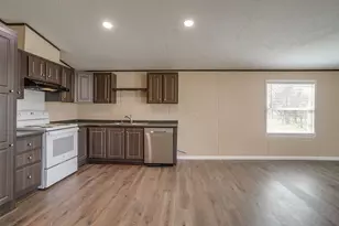 1948 Lariat Ln, Burleson, TX 76028 - Photo 16