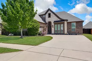 1004 Merion Dr, Fort Worth, TX 76028 - Photo 2