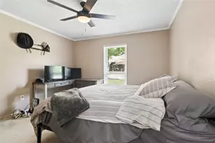 5214 Rustle Leaf Dr, Arlington, TX 76017 - Photo 14