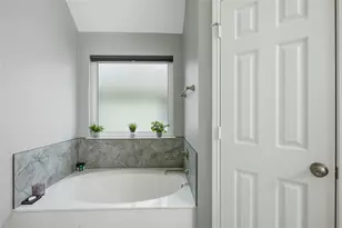 1277 Michael Ave, Lewisville, TX 75077 - Photo 26
