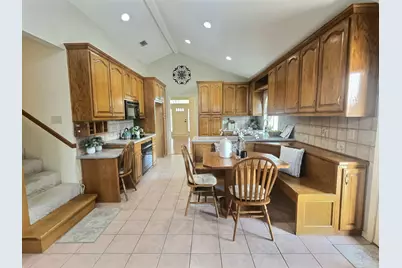 806 Red Oak Drive, Lewisville, TX 75067 - Photo 12