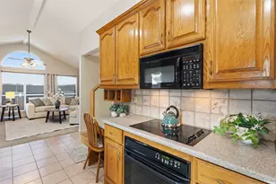 806 Red Oak Dr, Lewisville, TX 75067 - Photo 12