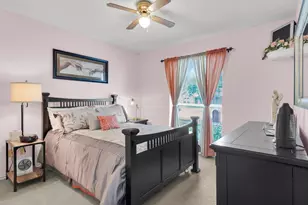 806 Red Oak Dr, Lewisville, TX 75067 - Photo 20