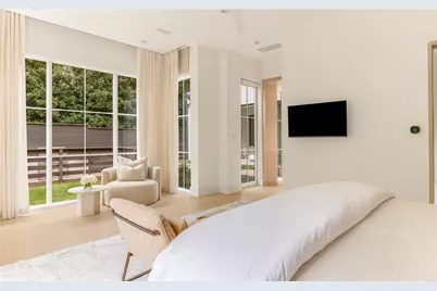 9102 Bluff Hollow Court, Dallas, TX 75220 - Photo 22