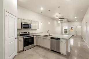 406 W Avenue C, Copperas Cove, TX 76522 - Photo 4