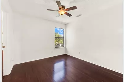 2828 Linden Lane, Grand Prairie, TX 75052 - Photo 14