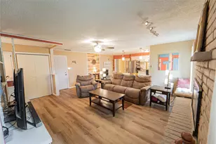 201 Westwood St, Breckenridge, TX 76424 - Photo 10