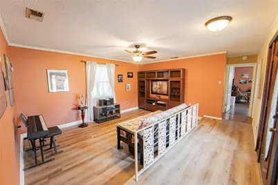 201 Westwood Street, Breckenridge, TX 76424 - Photo 6