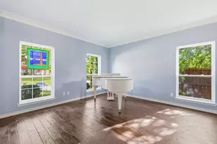 1801 Rolling Ridge Dr, Grapevine, TX 76051 - Photo 6