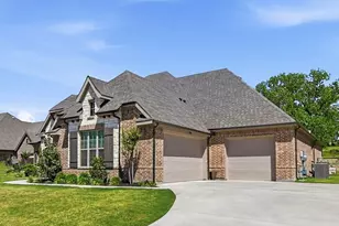 12548 Palmer Dr, Fort Worth, TX 76179 - Photo 2