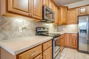 187 Castleridge Dr, Little Elm, TX 75068 - Photo 10