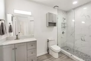 5550 Spring Valley Rd, Dallas, TX 75254 - Photo 14